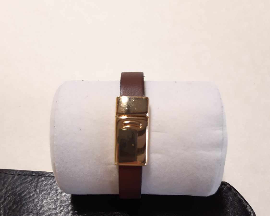 Bruine rundleren armband met magnetische sluiting