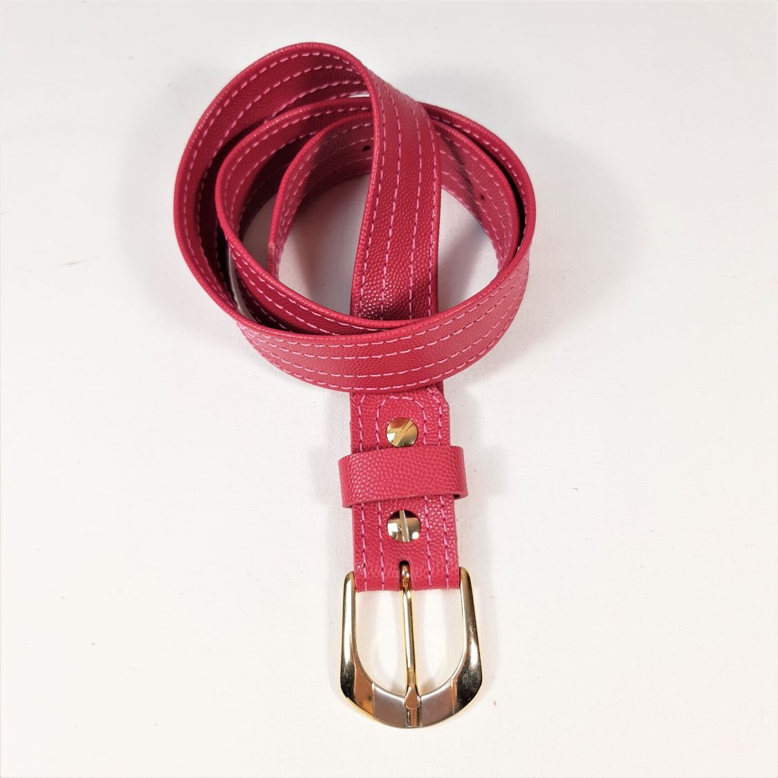 Ceinture pour Elle, cuir de vachette grain&eacute; tannage min&eacute;ral coloris rose fuchsia