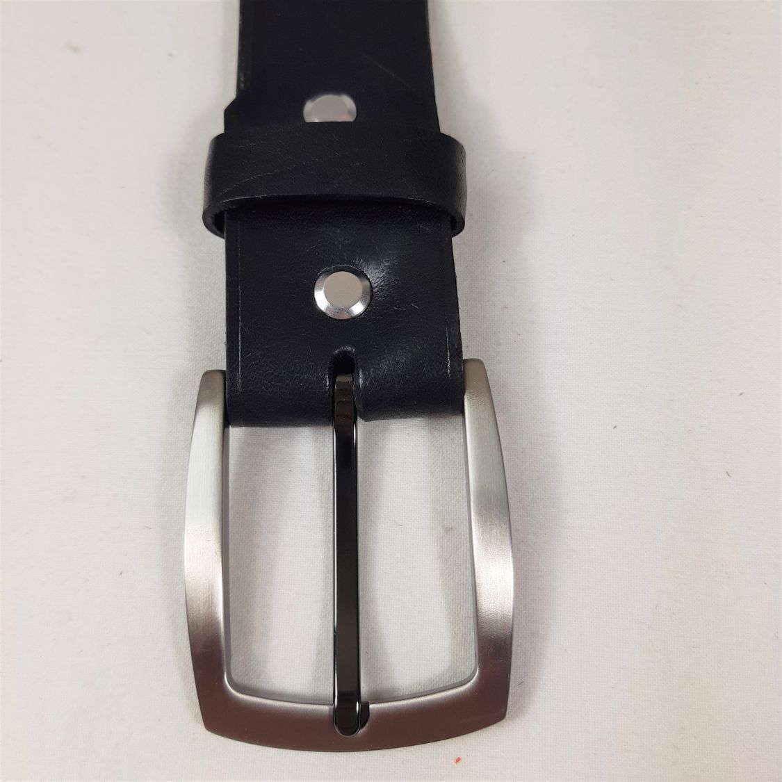 Ceinture cuir vachette tannage végétal coloris noir