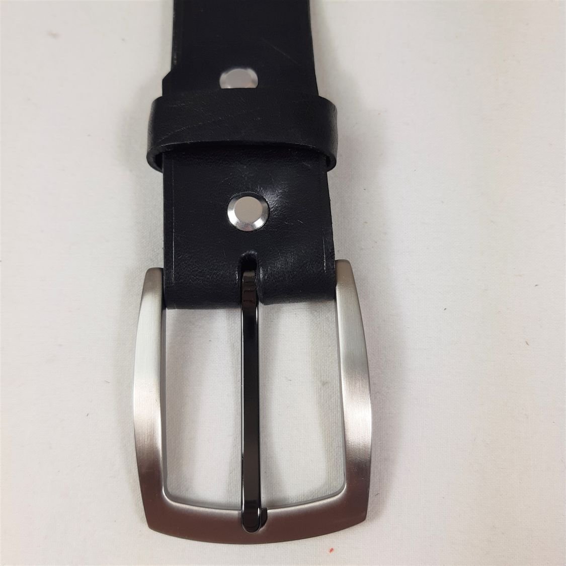 Ceinture cuir vachette tannage végétal coloris noir