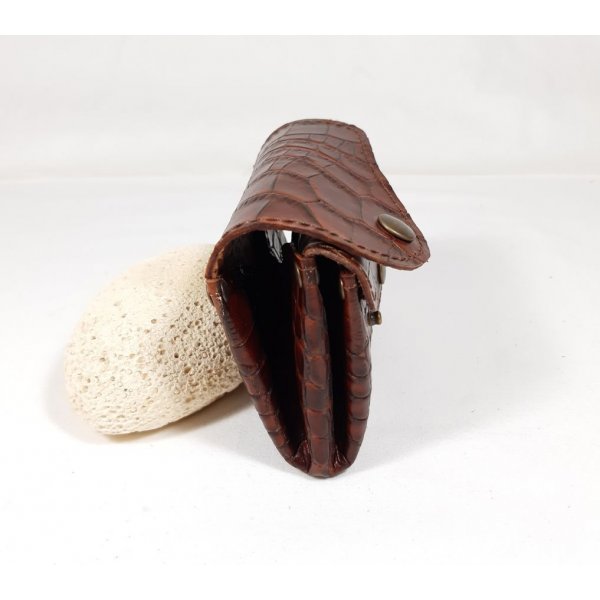 Retro portemonnee van bedrukt rundleer.