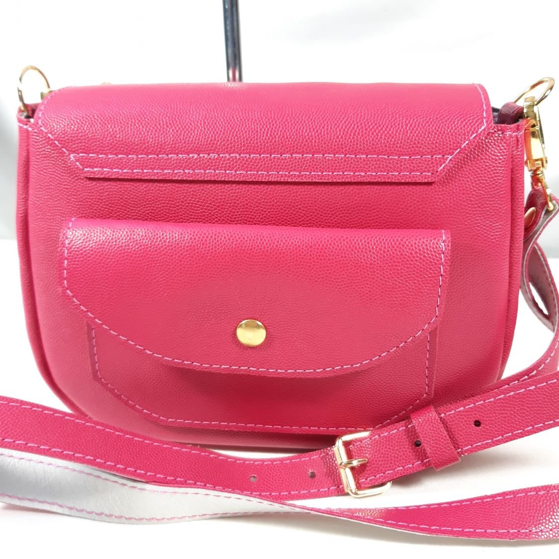Fuchsia roze tas van rundsleer