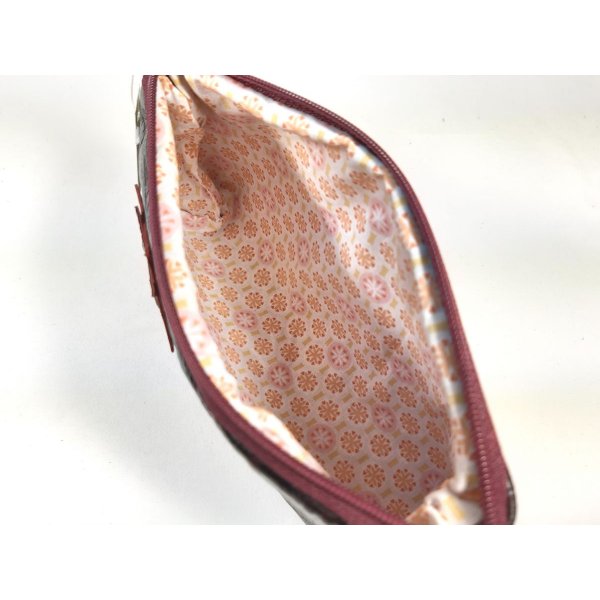 Krokodillenleer make-up tasje.