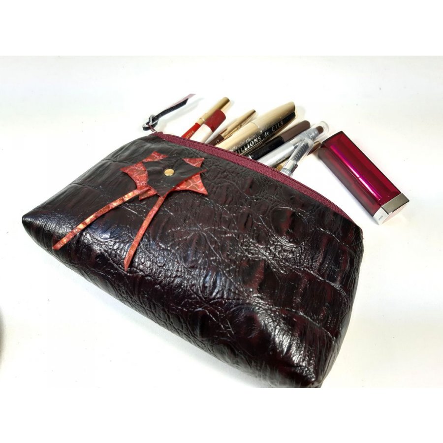 Krokodillenleer make-up tasje.